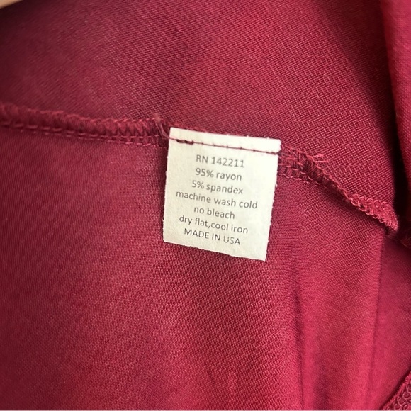NWT 24seven 24/7 Dark Red Ruched Long Sleeve Swing Tunic Top Size 3X - Picture 10 of 10